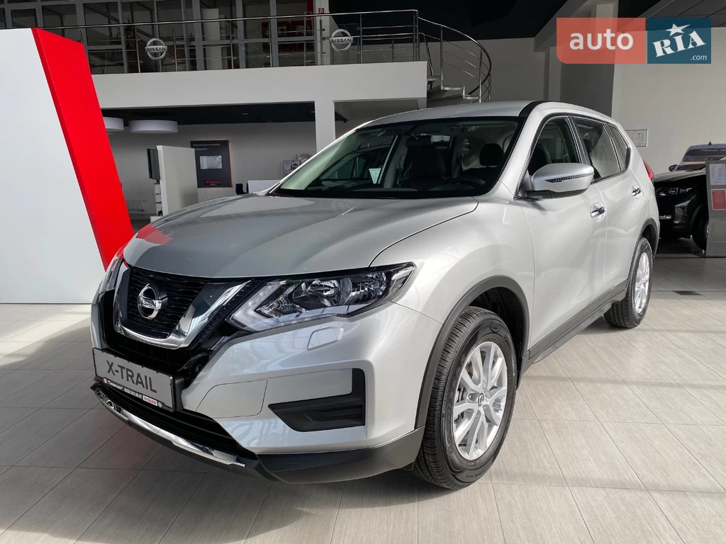 Nissan X-Trail Visia