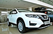 Nissan X-Trail Visia