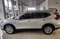 Nissan X-Trail Visia