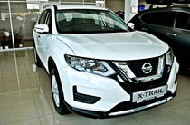 Nissan X-Trail Visia