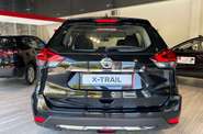 Nissan X-Trail Visia