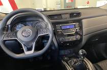 Nissan X-Trail Visia