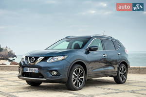 Nissan X-Trail 2018 року