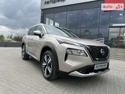 Nissan X-Trail Tekna 1.5 VC-T e-Power (213 к.с.) e-4orce 2023