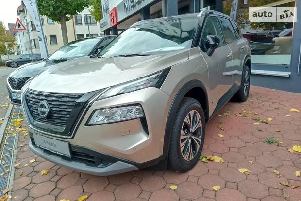 Nissan X-Trail N-Connecta+Premium Bose