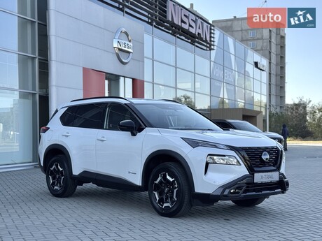 Nissan X-Trail 2025