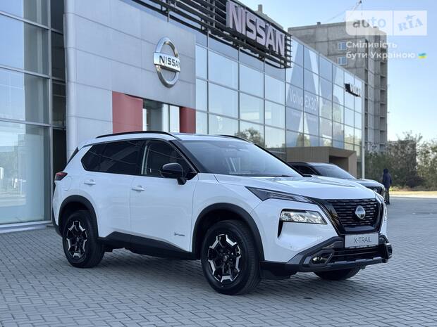 Nissan X-Trail 2025