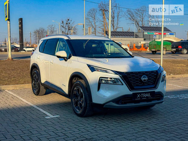 Nissan X-Trail 2025