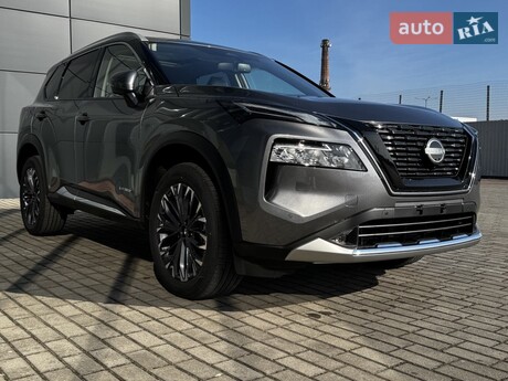 Nissan X-Trail 2025