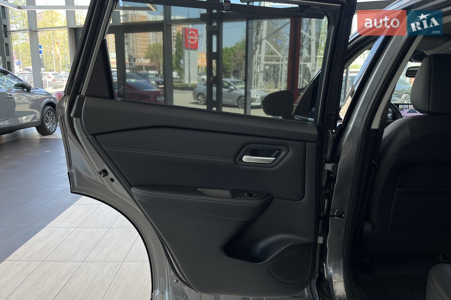 Nissan X-Trail - фото 32