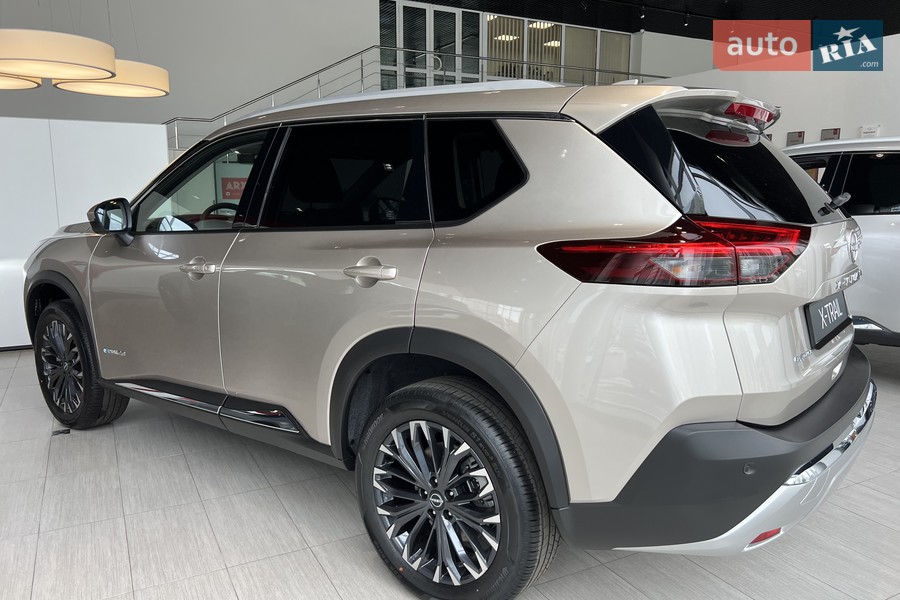 Nissan X-Trail - фото 9