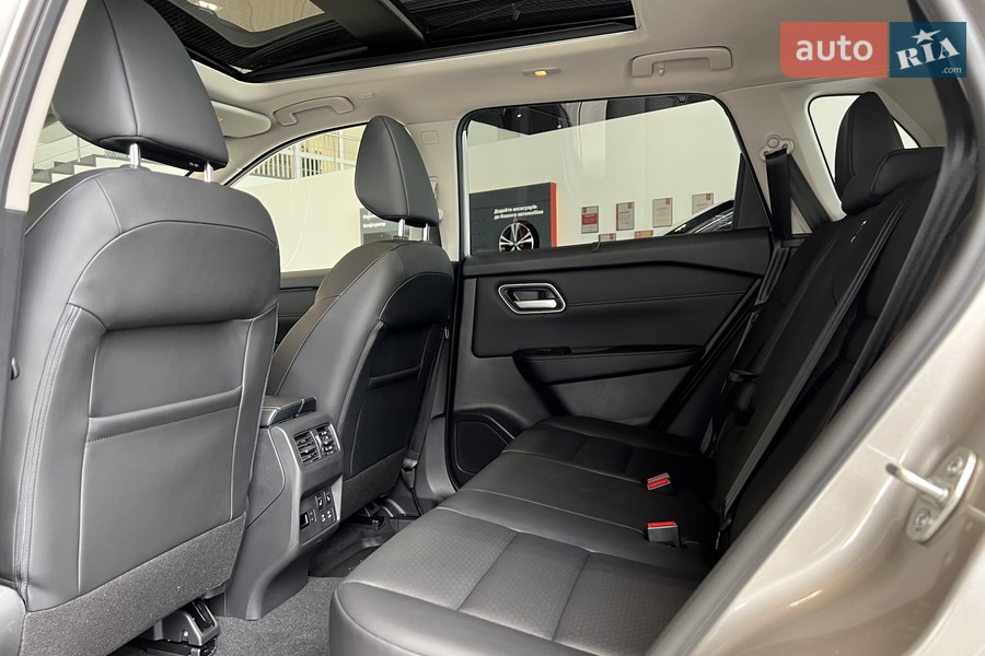 Nissan X-Trail - фото 24
