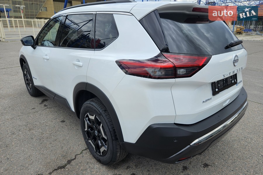 Nissan X-Trail - фото 4