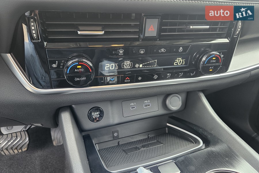 Nissan X-Trail - фото 22