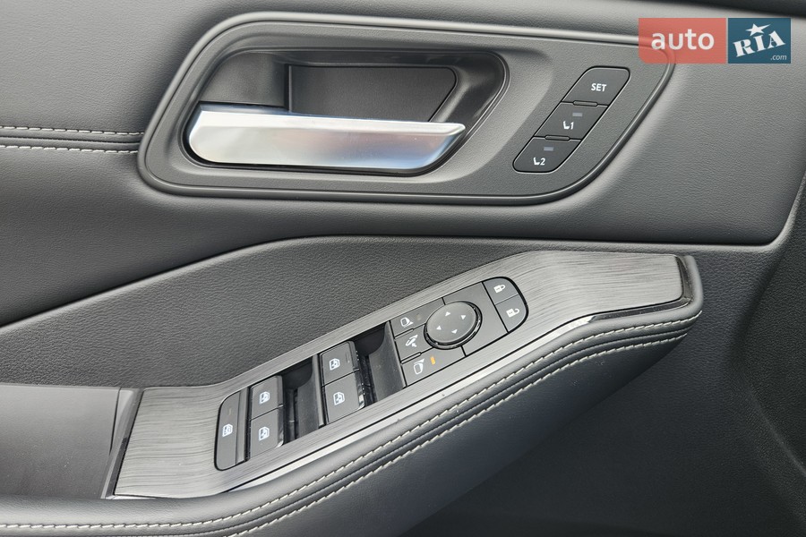 Nissan X-Trail - фото 13