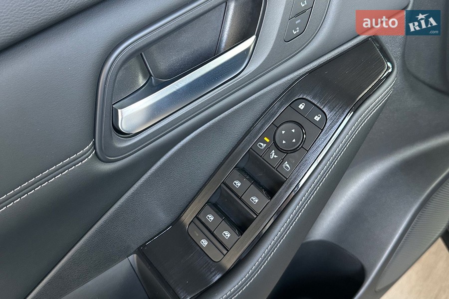 Nissan X-Trail - фото 27