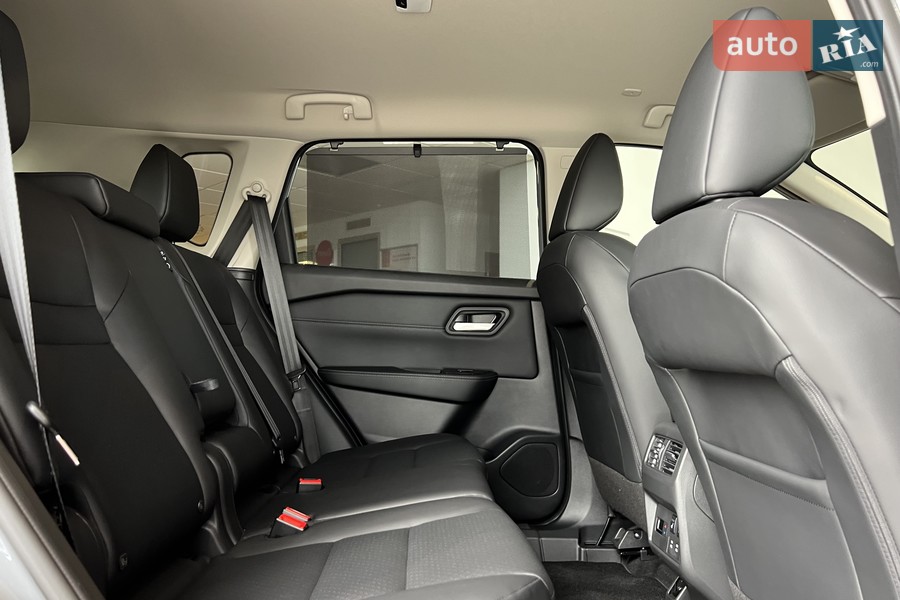 Nissan X-Trail - фото 19