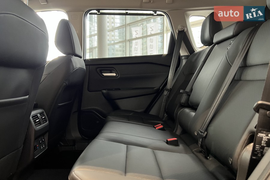 Nissan X-Trail - фото 39