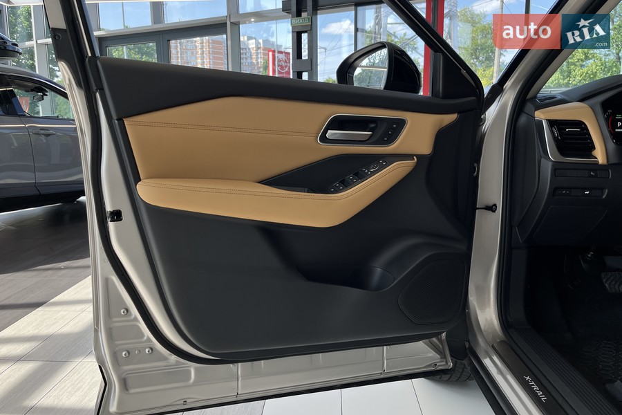 Nissan X-Trail - фото 37