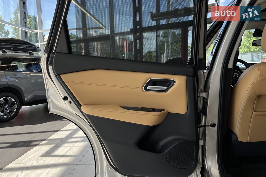 Nissan X-Trail - фото 41
