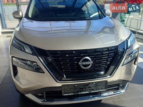 Nissan X-Trail 2025