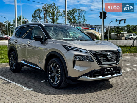 Nissan X-Trail 2025
