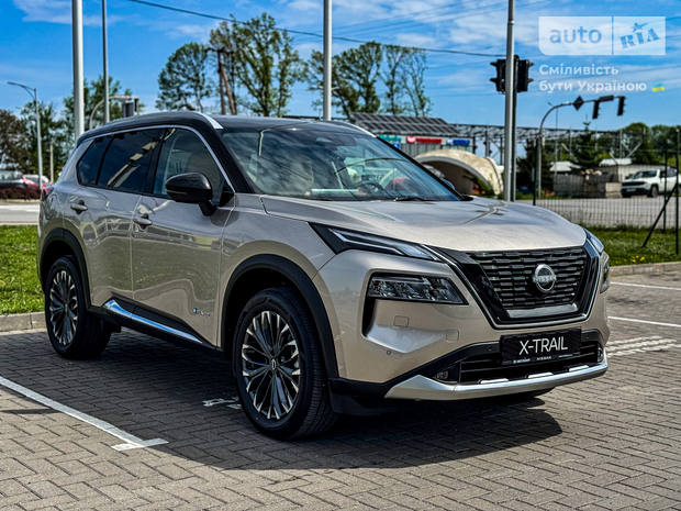 Nissan X-Trail 2025
