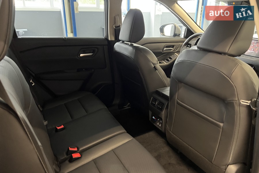 Nissan X-Trail - фото 16