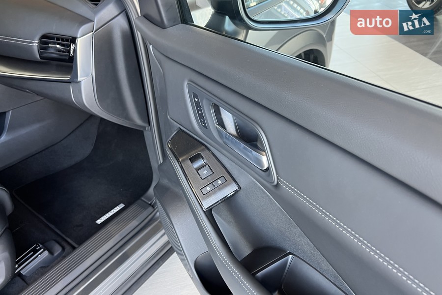 Nissan X-Trail - фото 28