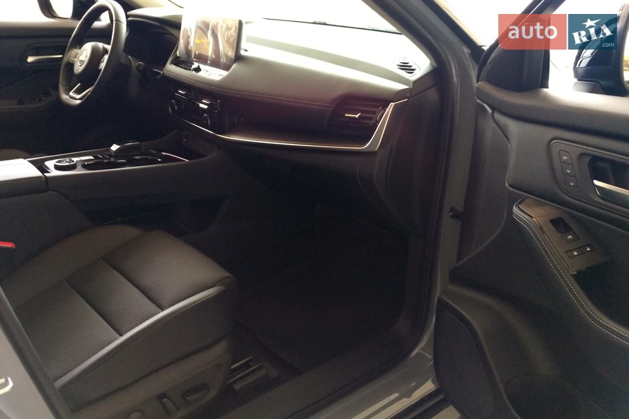 Nissan X-Trail - фото 32