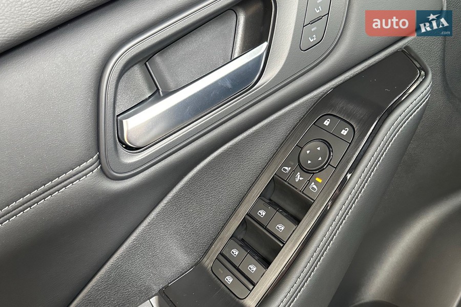 Nissan X-Trail - фото 15