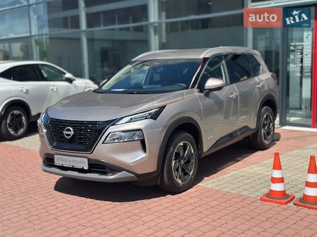Nissan X-Trail 2025