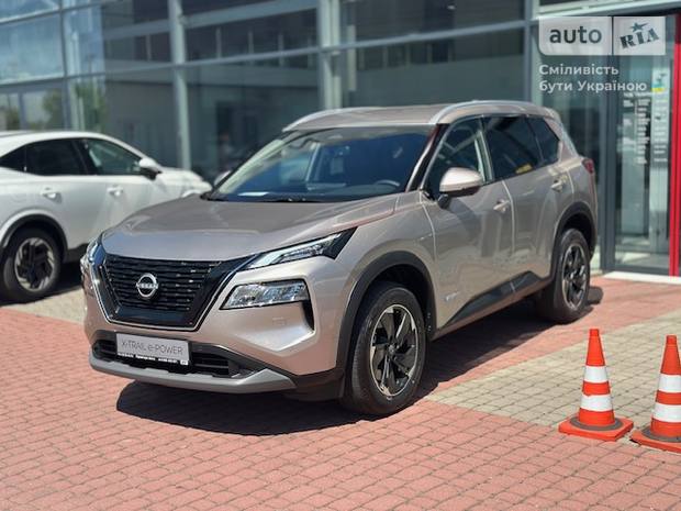 Nissan X-Trail 2025