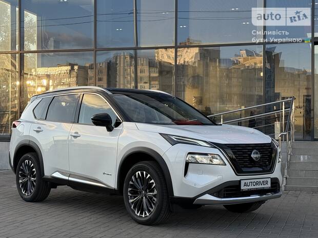 Nissan X-Trail 2025