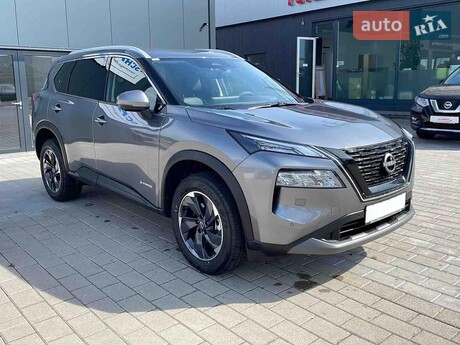 Nissan X-Trail 2025