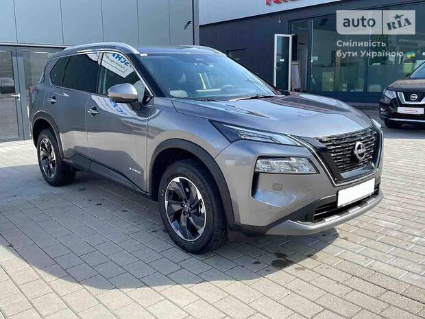 Nissan X-Trail 2025