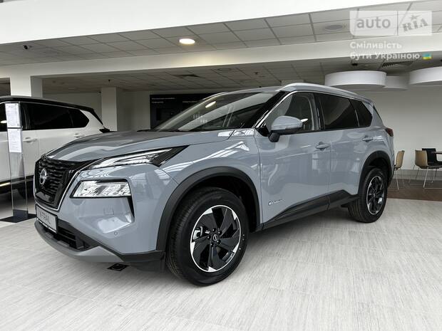 Nissan X-Trail 2025