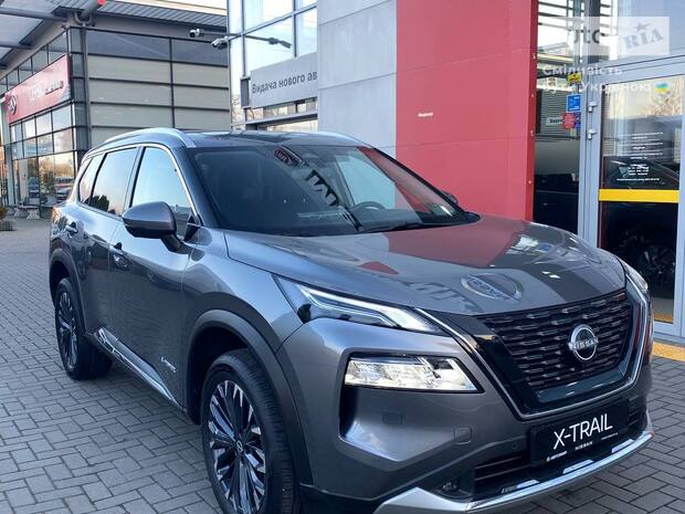 Nissan X-Trail 2025