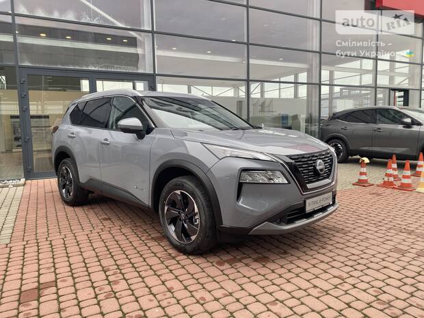 Nissan X-Trail 2025