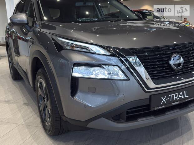 Nissan X-Trail 2025