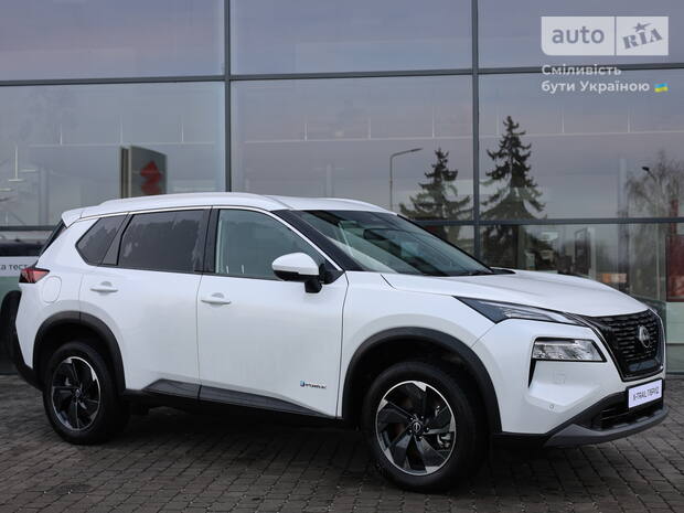 Кроссовер Nissan X-Trail 2024 в Тернополь