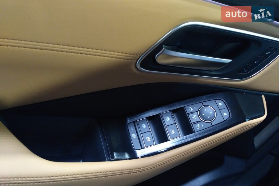 Nissan X-Trail - фото 12