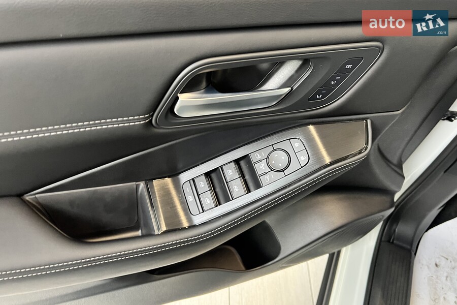 Nissan X-Trail - фото 17