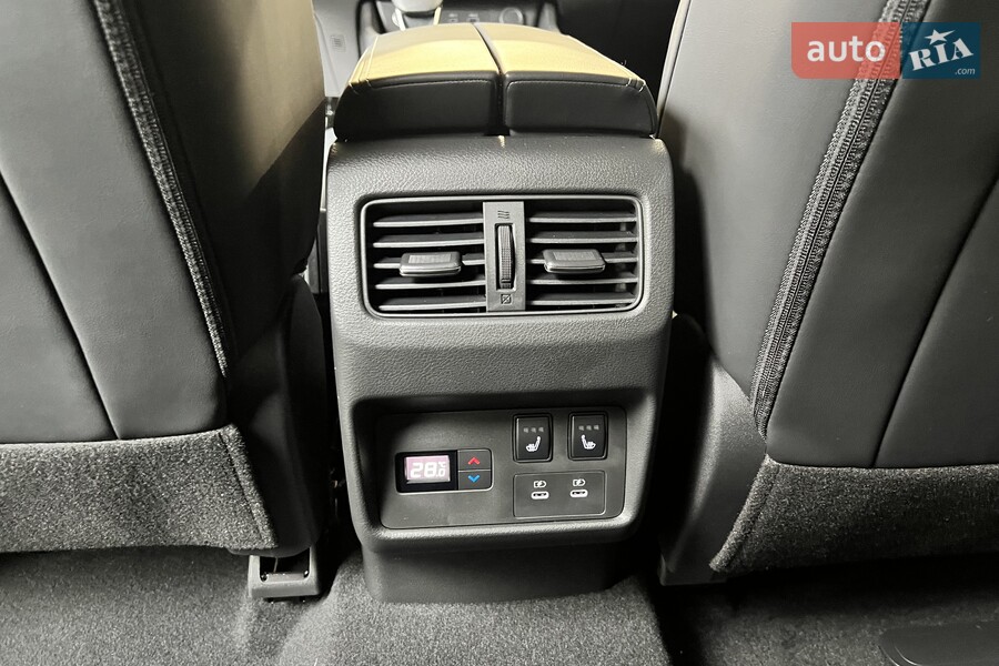 Nissan X-Trail - фото 25