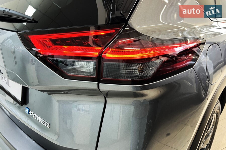 Nissan X-Trail - фото 12