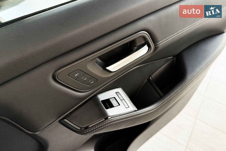 Nissan X-Trail - фото 23