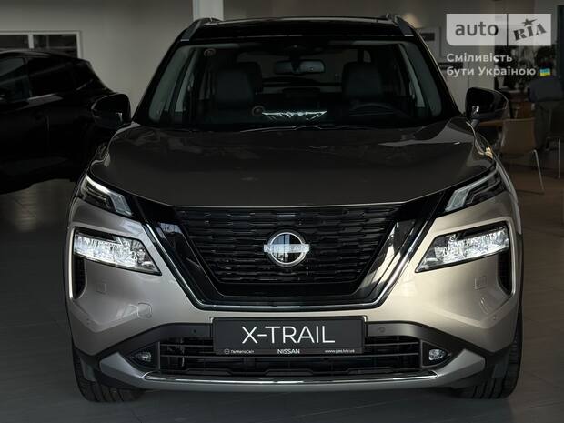Nissan X-Trail 2025