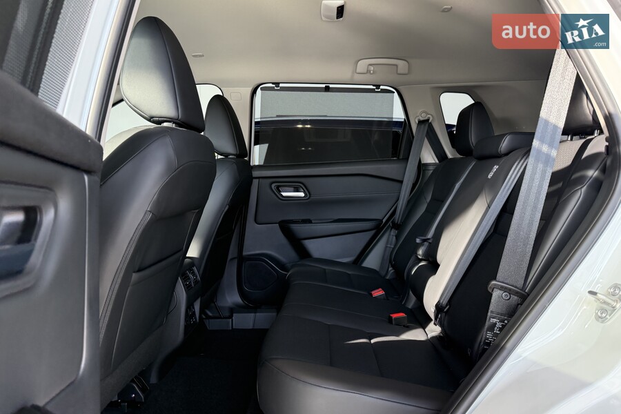 Nissan X-Trail - фото 16