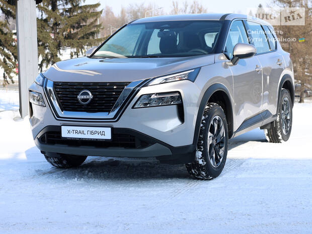 Nissan X-Trail 2025