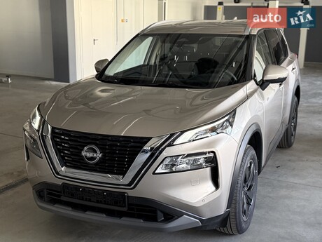 Nissan X-Trail 2025